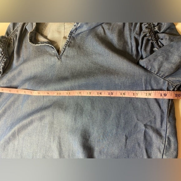 Beach lunch lounge denim top size Small - Picture 5 of 8